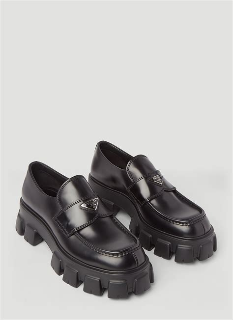 prada men loafers